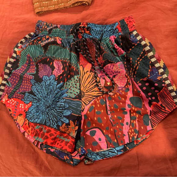 FARM Rio | Shorts | Farm Rio Mixed Print Shorts So Cute For Fall With A ...